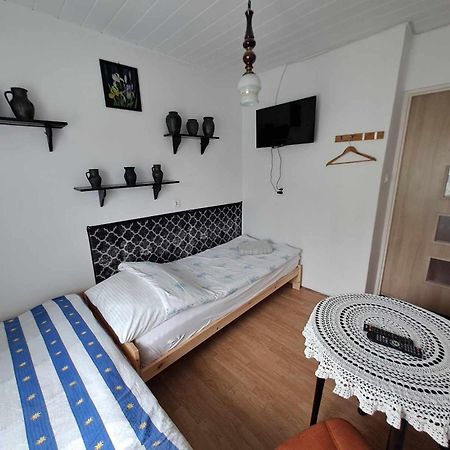 Pokoje Goscinne U Marysi Nowy Sacz Ngoại thất bức ảnh